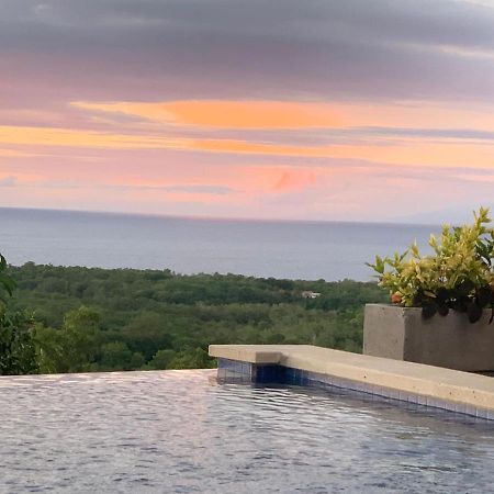 Padawatu Villas Uluwatu Εξωτερικό φωτογραφία